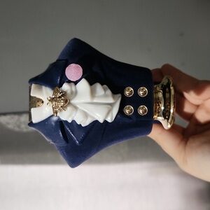 Bridgerton Wallflower Plug